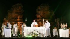 Foto de la galería: Celebración, fe y emoción en la Misa Popular de las Misiones del Jueves Santo