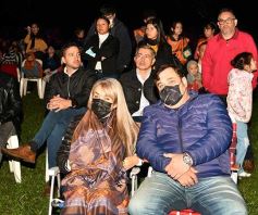 Foto de la galería: Celebración, fe y emoción en la Misa Popular de las Misiones del Jueves Santo