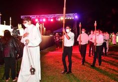 Foto de la galería: Celebración, fe y emoción en la Misa Popular de las Misiones del Jueves Santo