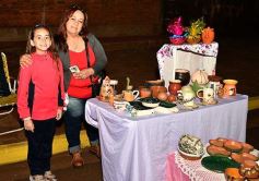 Foto de la galería: Celebración, fe y emoción en la Misa Popular de las Misiones del Jueves Santo
