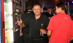 Foto de la galería: Festejos y mucho baile en la noche de viernes en Posadas