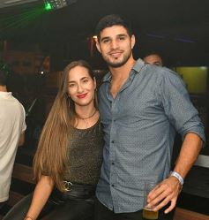 Foto de la galería: Festejos y mucho baile en la noche de viernes en Posadas