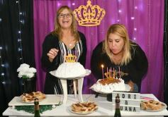 Foto de la galería: Celebración y cumpleaños por partida doble en la ciudad capital