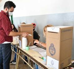 Foto de la galería: Se definieron las nuevas autoridades en la interna radical misionera