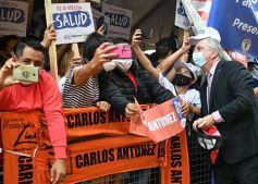 Foto de la galería: Apertura de Sesiones: Herrera Ahuad brindó el tradicional discurso del 1ro de Mayo