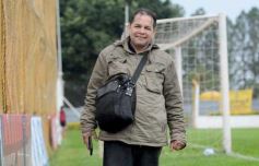 Foto de la galería: Con lluvia y uno menos en la cancha, Crucero festejó en casa