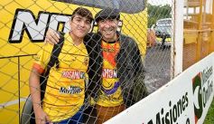 Foto de la galería: Con lluvia y uno menos en la cancha, Crucero festejó en casa