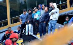 Foto de la galería: Con lluvia y uno menos en la cancha, Crucero festejó en casa