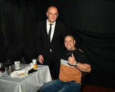 Foto de la galería: Noche Retro con Las Alas del Halcón en el Club Sarmiento