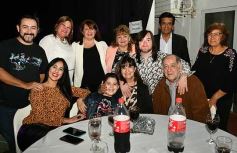 Foto de la galería: Noche Retro con Las Alas del Halcón en el Club Sarmiento