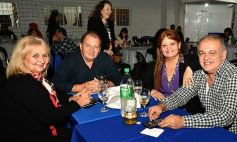 Foto de la galería: Noche Retro con Las Alas del Halcón en el Club Sarmiento