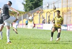 Foto de la galería: Crucero no pudo sumar de local en el Federal A