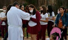 Foto de la galería: Madre de la Misericordia: Misa y Consagración de estudiantes en Posadas