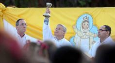 Foto de la galería: Madre de la Misericordia: Misa y Consagración de estudiantes en Posadas