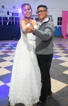 Foto de la galería: La noche soñada en los 15 años de Melisa Daniela Reyes