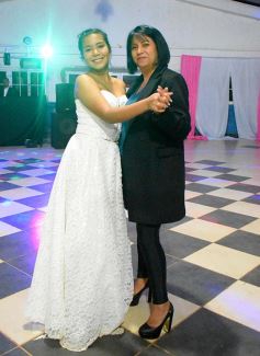 Foto de la galería: La noche soñada en los 15 años de Melisa Daniela Reyes