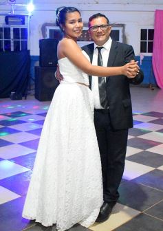 Foto de la galería: La noche soñada en los 15 años de Melisa Daniela Reyes