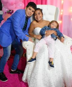 Foto de la galería: La noche soñada en los 15 años de Melisa Daniela Reyes