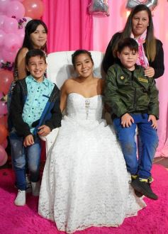 Foto de la galería: La noche soñada en los 15 años de Melisa Daniela Reyes