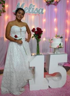 Foto de la galería: La noche soñada en los 15 años de Melisa Daniela Reyes