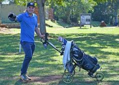Foto de la galería: El "Colito" Vancsik, el Gran Campeón del Golf posadeño