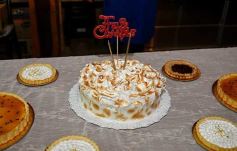 Foto de la galería: Noche de diversión en familia y con amigos en el cumple del empresario Claudio Wipplinger