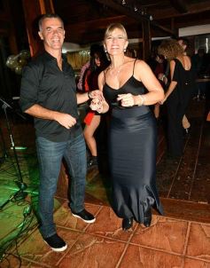 Foto de la galería: Noche de diversión en familia y con amigos en el cumple del empresario Claudio Wipplinger