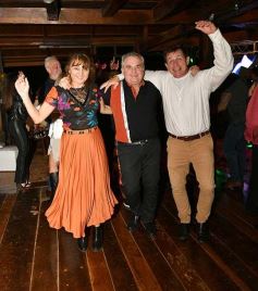 Foto de la galería: Noche de diversión en familia y con amigos en el cumple del empresario Claudio Wipplinger