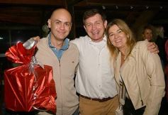 Foto de la galería: Noche de diversión en familia y con amigos en el cumple del empresario Claudio Wipplinger
