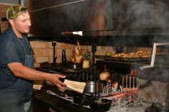 Foto de la galería: Noche de diversión en familia y con amigos en el cumple del empresario Claudio Wipplinger