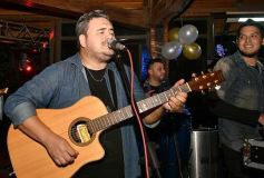 Foto de la galería: Noche de diversión en familia y con amigos en el cumple del empresario Claudio Wipplinger