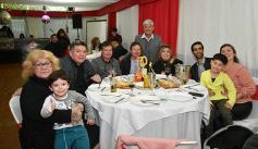 Foto de la galería: Con una gran fiesta sorpresa, Rubén Fernández fue el invitado de honor en el festejo de su cumple