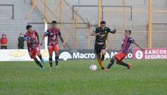 Foto de la galería: Con un empate de local Crucero se mantiene cerca de la punta en el Federal A