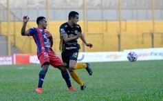 Foto de la galería: Con un empate de local Crucero se mantiene cerca de la punta en el Federal A