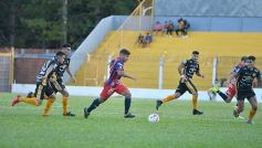 Foto de la galería: Con un empate de local Crucero se mantiene cerca de la punta en el Federal A