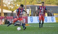 Foto de la galería: Con un empate de local Crucero se mantiene cerca de la punta en el Federal A