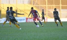 Foto de la galería: Con un empate de local Crucero se mantiene cerca de la punta en el Federal A