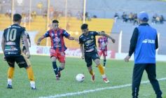 Foto de la galería: Con un empate de local Crucero se mantiene cerca de la punta en el Federal A