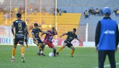 Foto de la galería: Con un empate de local Crucero se mantiene cerca de la punta en el Federal A