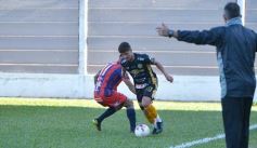 Foto de la galería: Con un empate de local Crucero se mantiene cerca de la punta en el Federal A