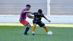 Foto de la galería: Con un empate de local Crucero se mantiene cerca de la punta en el Federal A