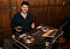 Foto de la galería: Vuelven los eventos a La Aventura: el tradicional Complejo social posadeño reabrió sus puertas