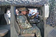 Foto de la galería: Encuentro patrio en el desfile del 25 de Mayo