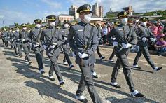 Foto de la galería: Encuentro patrio en el desfile del 25 de Mayo