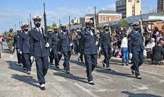 Foto de la galería: Encuentro patrio en el desfile del 25 de Mayo