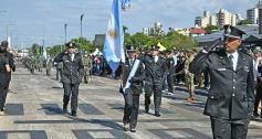 Foto de la galería: Encuentro patrio en el desfile del 25 de Mayo