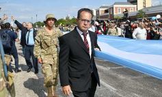 Foto de la galería: Encuentro patrio en el desfile del 25 de Mayo