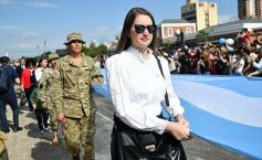 Foto de la galería: Encuentro patrio en el desfile del 25 de Mayo