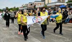Foto de la galería: Encuentro patrio en el desfile del 25 de Mayo