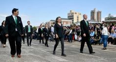 Foto de la galería: Encuentro patrio en el desfile del 25 de Mayo